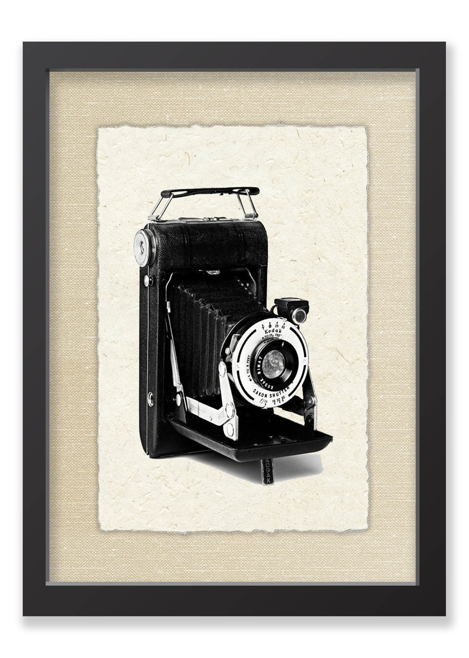 FOLDING AUTOGRAPHIC BROWNIE